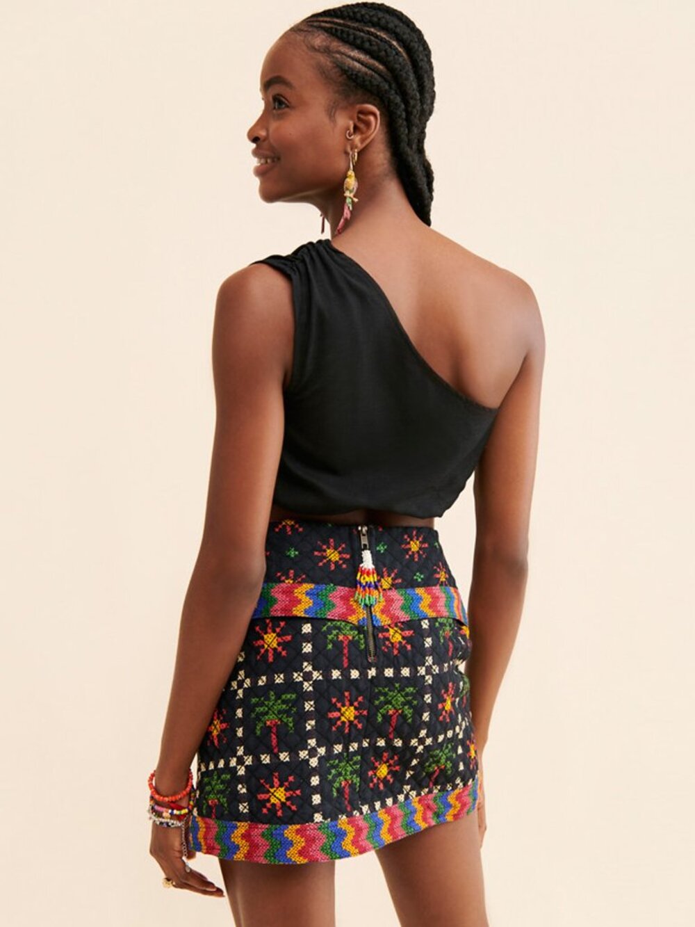 FARM RIO Black Quilted Printed Macaw Night Mini Skirt - Picture 2 of 15